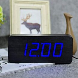 Wooden alarm clock (Color: B4)