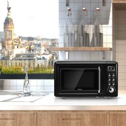 700W Retro Countertop Microwave Oven with 5 Micro Power and Auto Cooking Function (Color: golden)